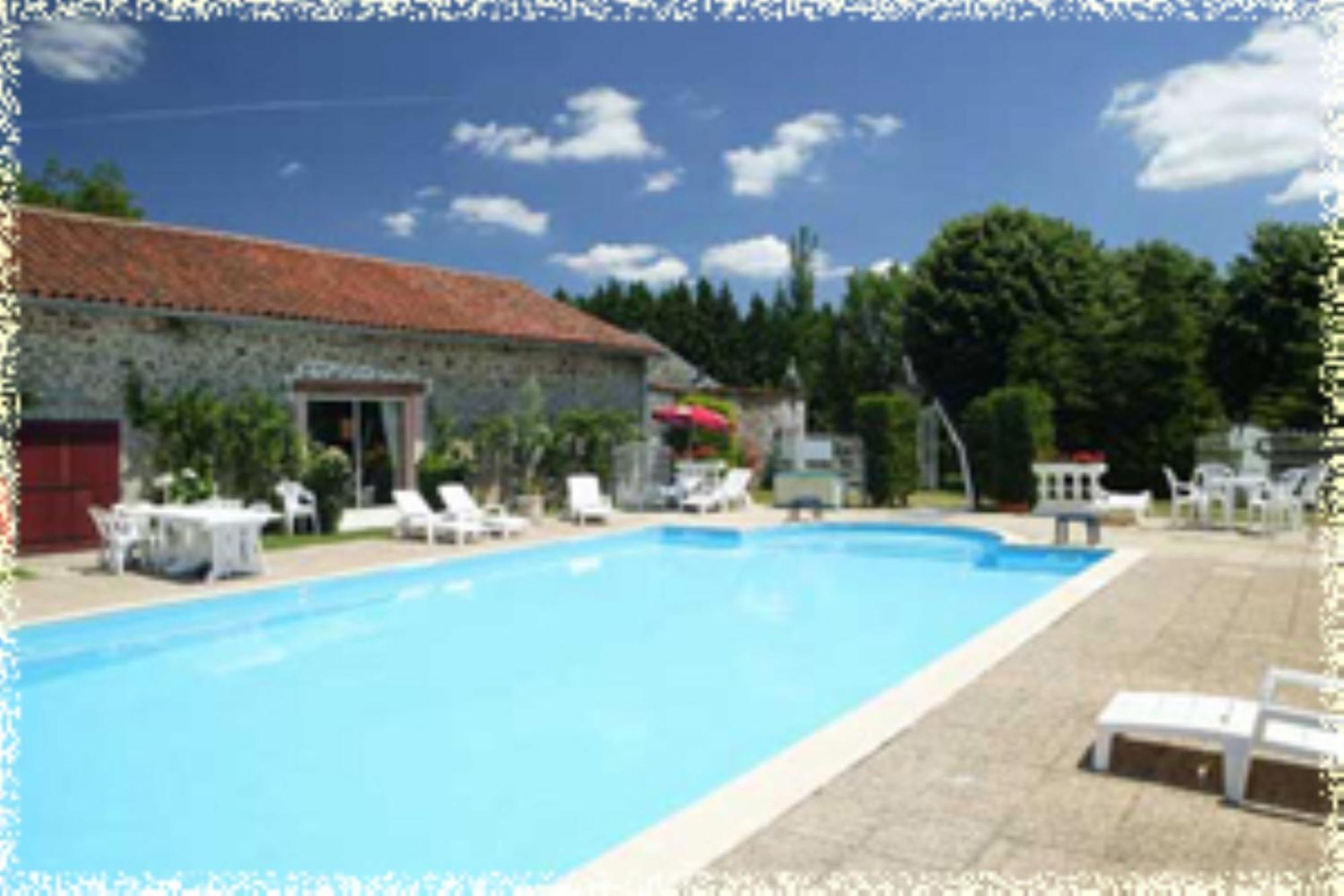 Hotellerie De Plein Air Camping Leychoisier Bonnac-la-Côte Eksteriør billede