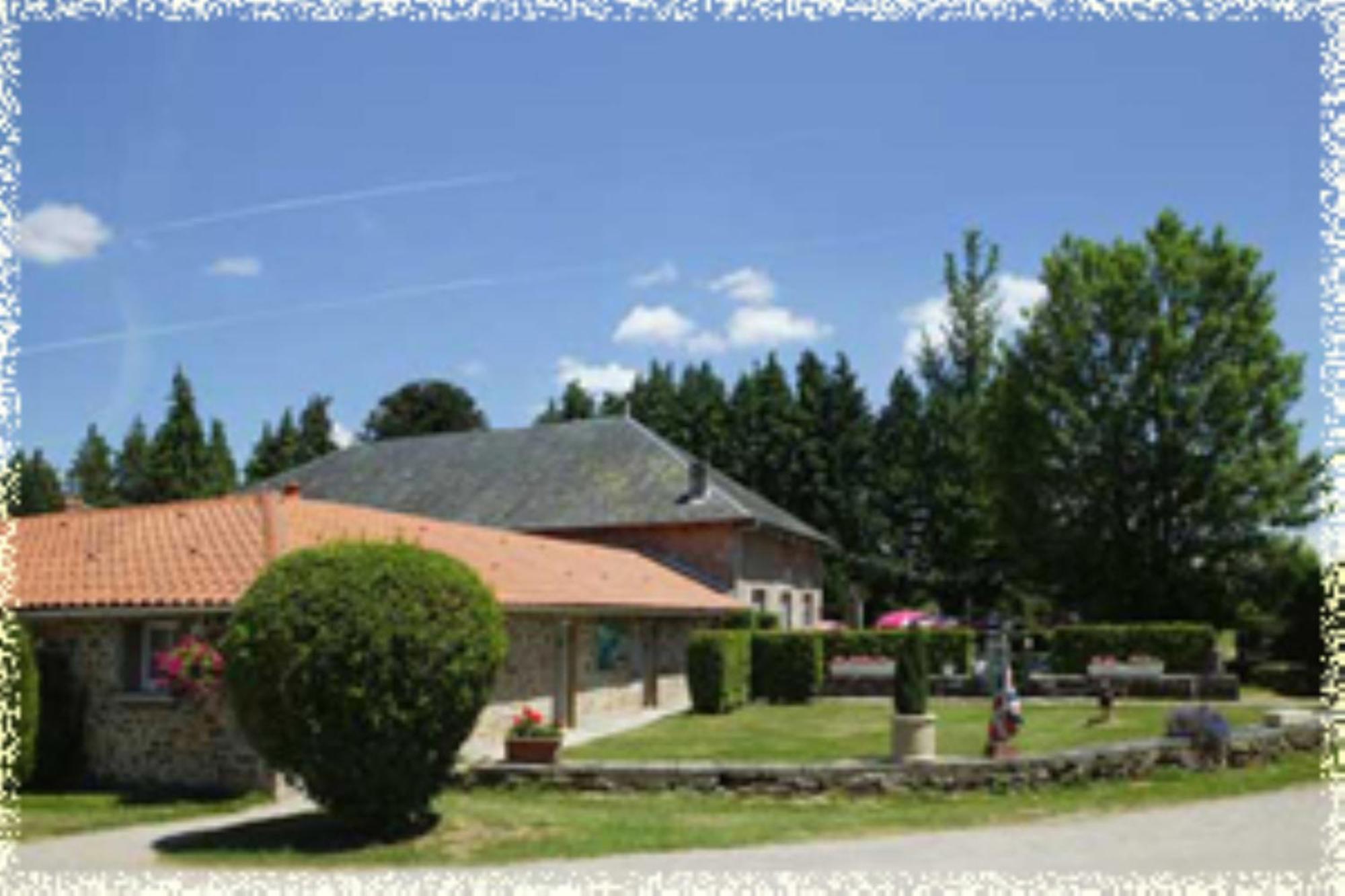 Hotellerie De Plein Air Camping Leychoisier Bonnac-la-Côte Eksteriør billede